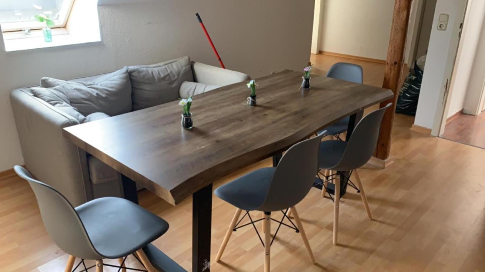 Zimmer In Wohnung, Monteure, Zentral, Enger Ngoại thất bức ảnh